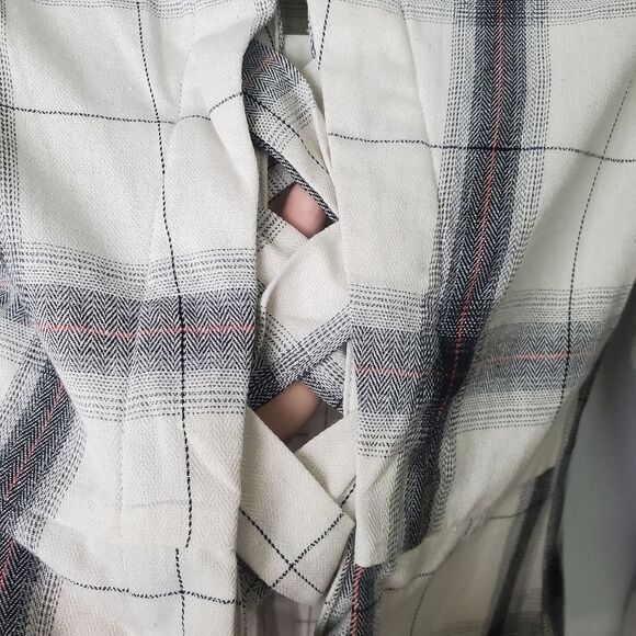 NWT Heartloom Luka Plaid Lace-Up Back Shirt Size XS - Picture 10 of 10